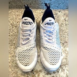 Nike Air 270, Women!/ 9.5, white/black